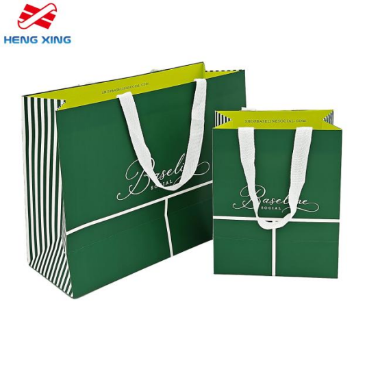 bolsa de regalo de papel de lujo