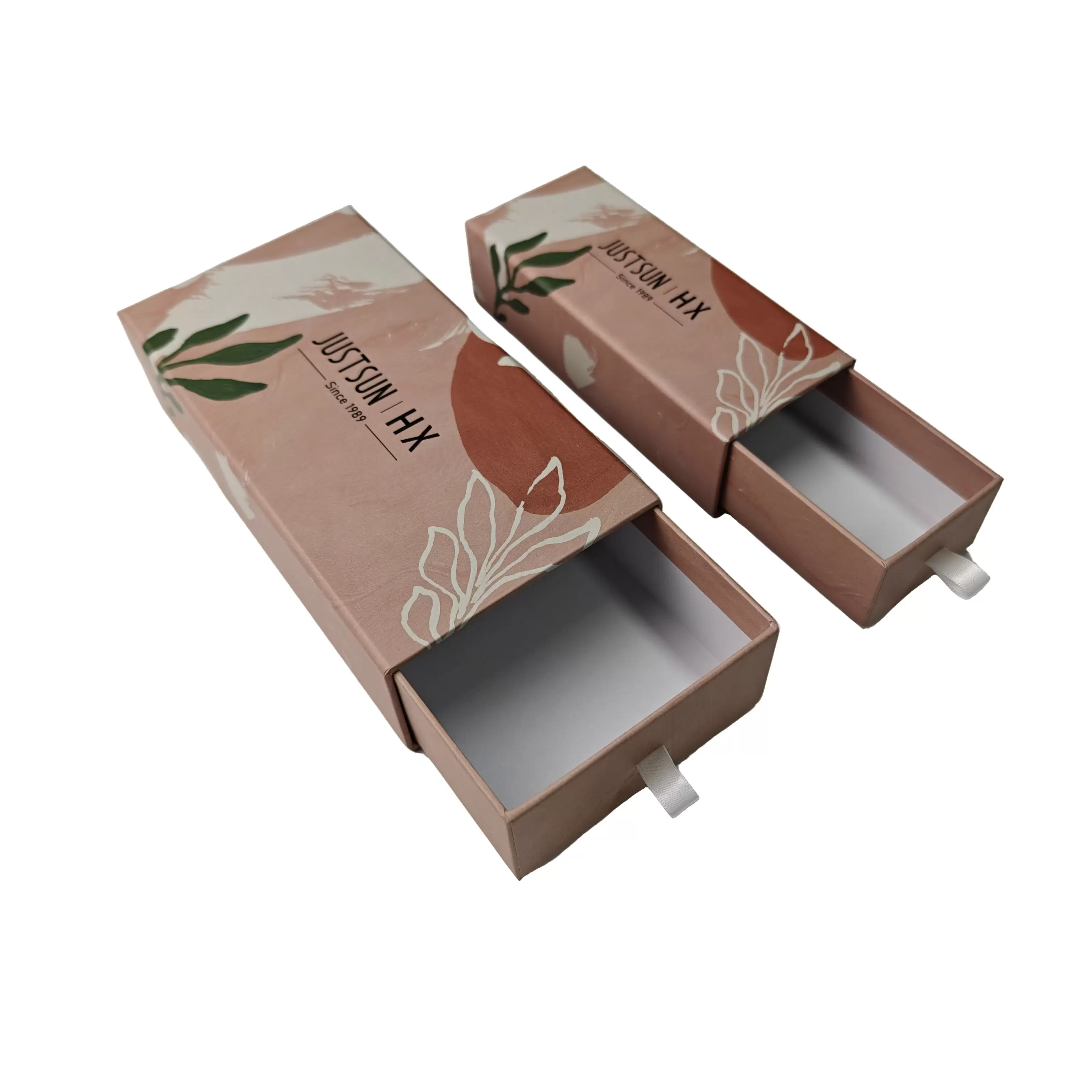  Caja rígida con cajones 